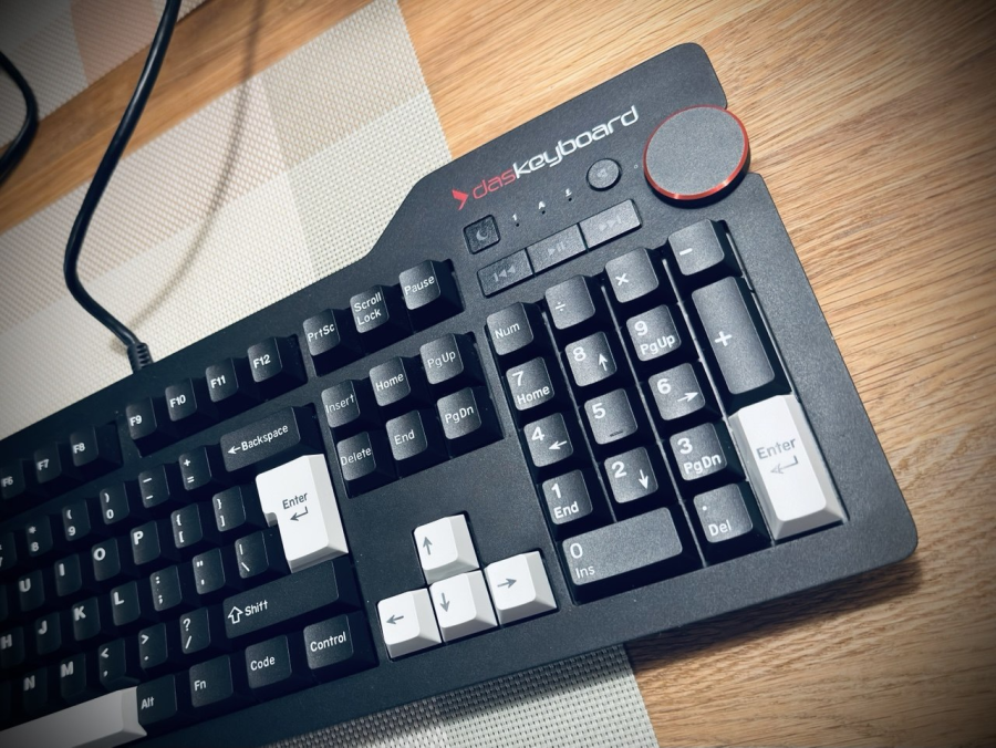 Das 4